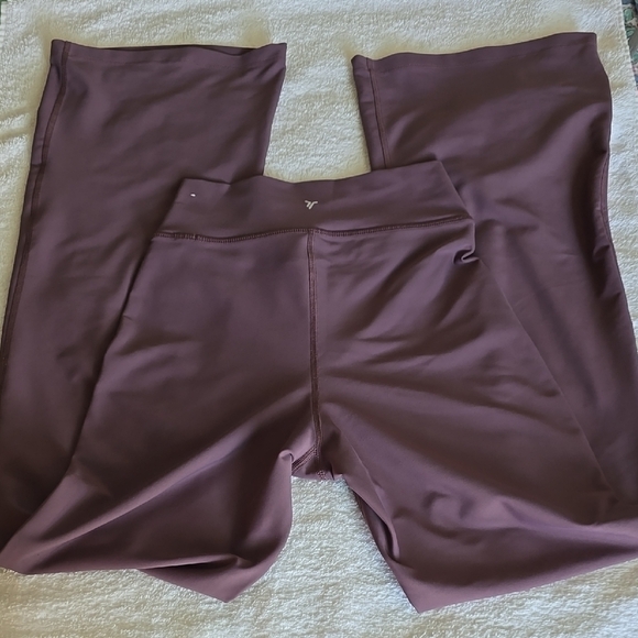 Old Navy Purple Boot Cut Flare Pants - Picture 5 of 5